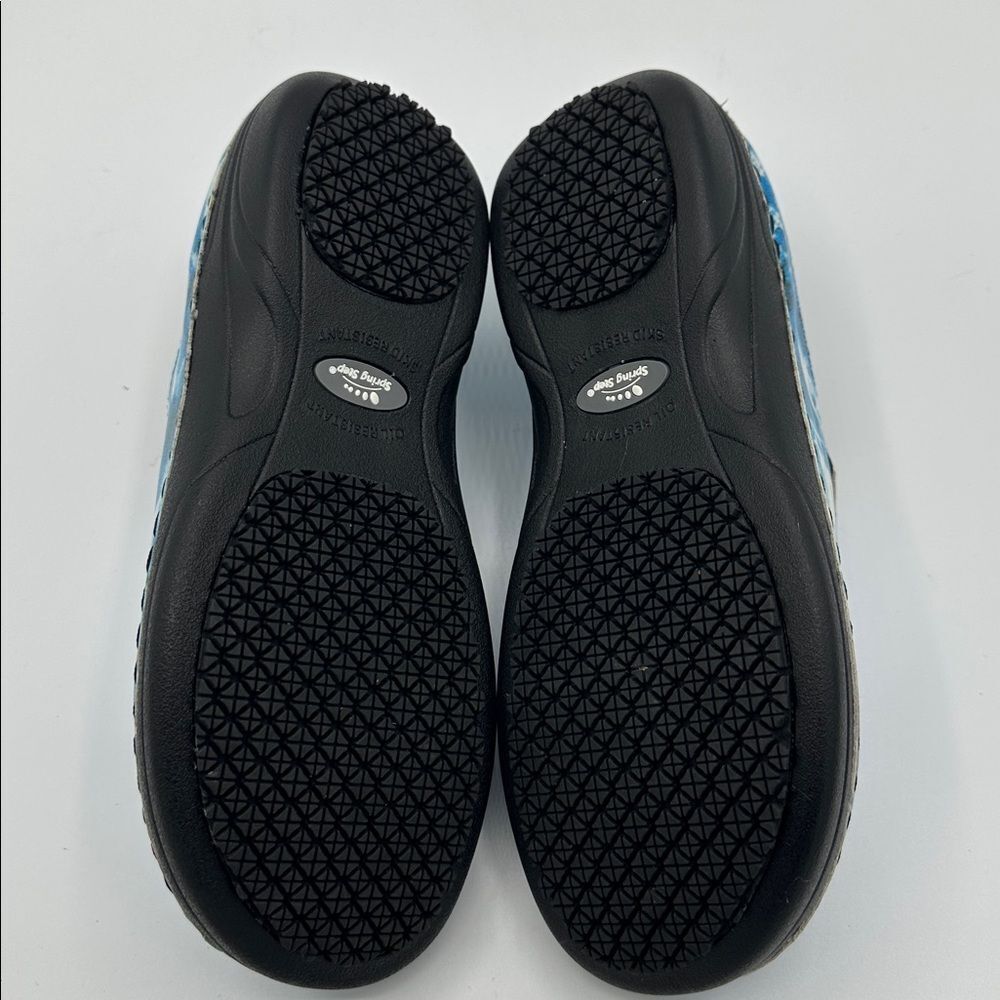 Spring Step Professional Clogs Size 6.5M Like New - Picture 11 of 16